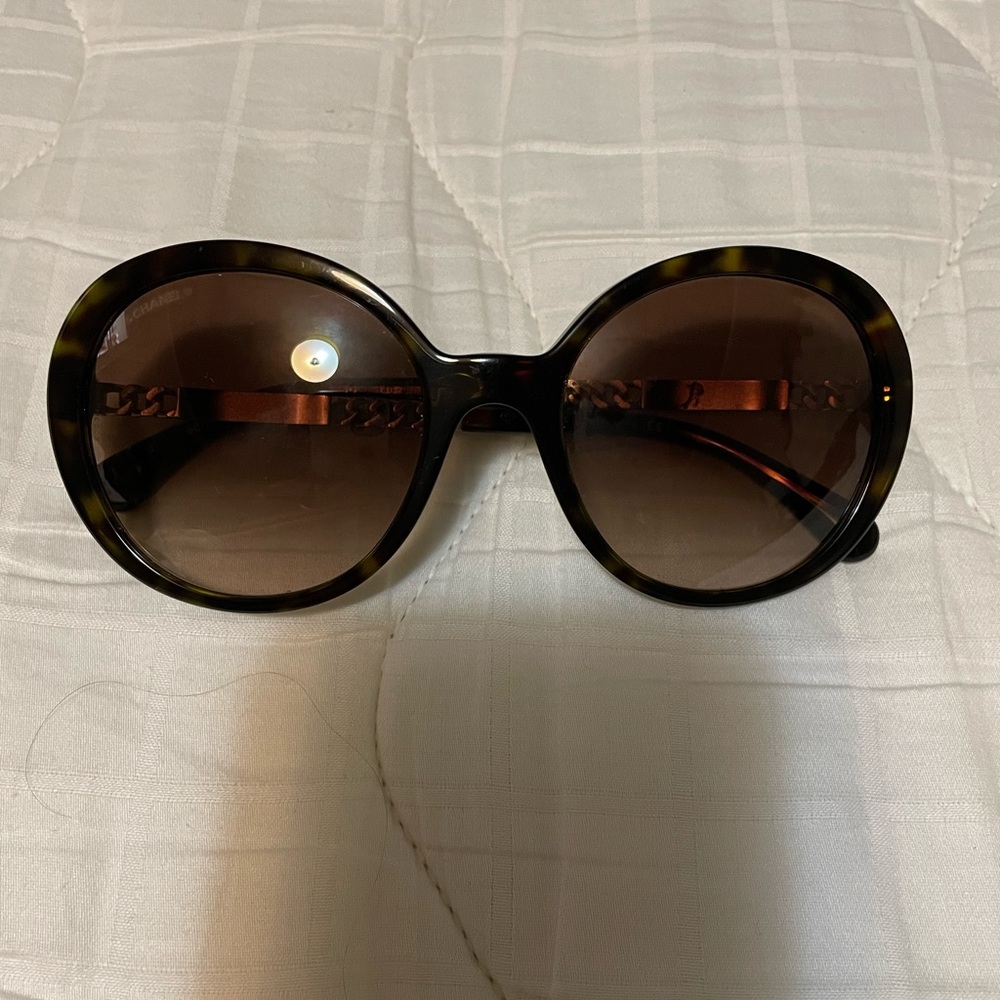 Chanel Sunglasses with Case!